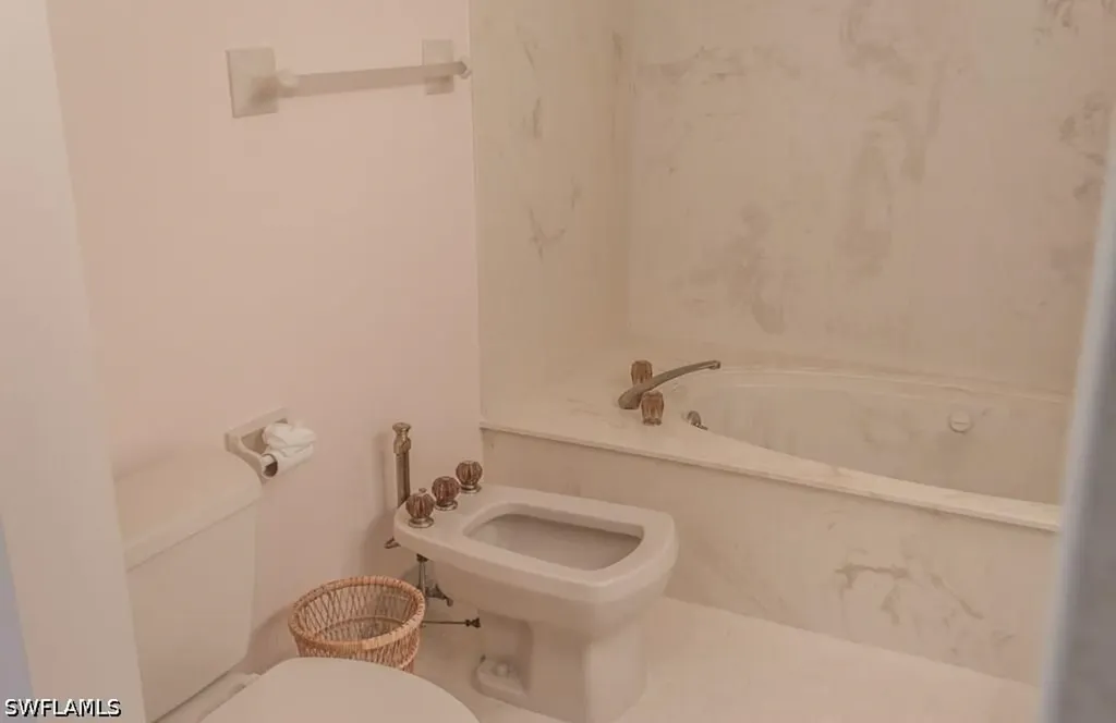 6075 Pelican Bay Boulevard Naples FL 34108