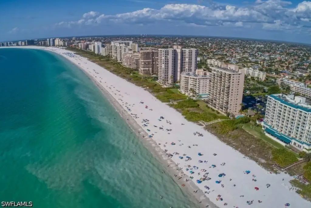 6075 Pelican Bay Boulevard Naples FL 34108