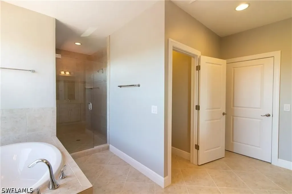 1342 Kendari Terrace Naples FL 34113