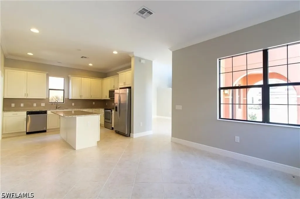 1342 Kendari Terrace Naples FL 34113