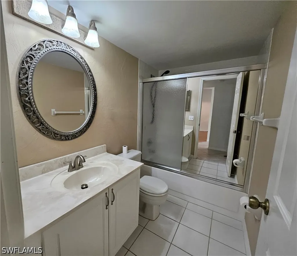 3001 Sandpiper Bay Circle Naples FL 34112