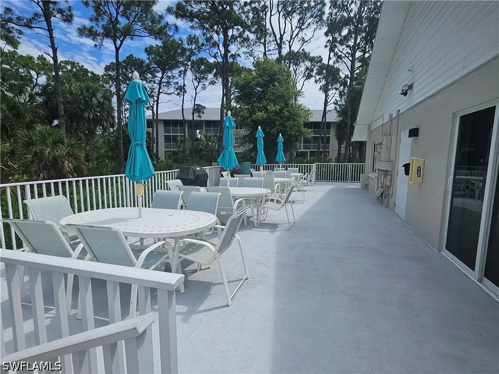 3001 Sandpiper Bay Circle Naples FL 34112