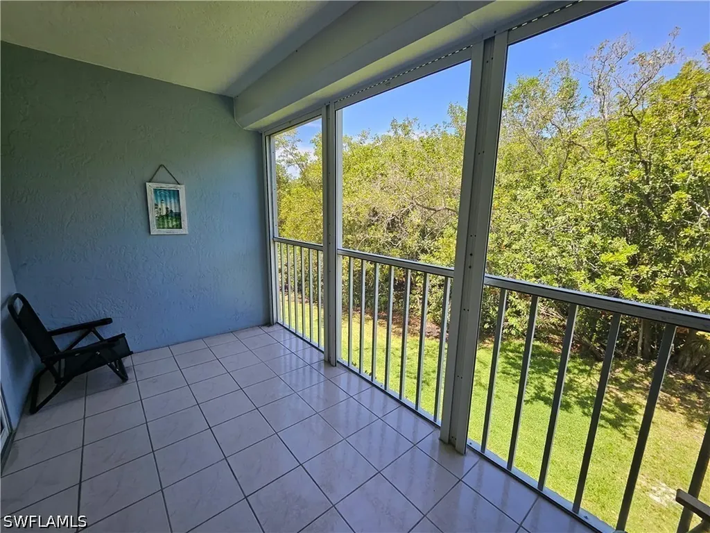 3001 Sandpiper Bay Circle Naples FL 34112