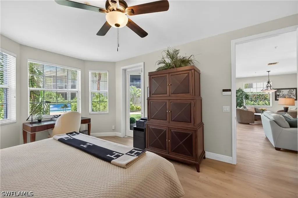 5035 Yacht Harbor Drive Naples FL 34112