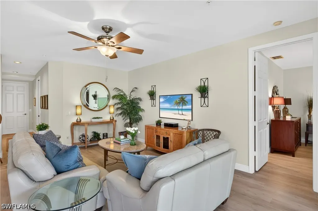 5035 Yacht Harbor Drive Naples FL 34112