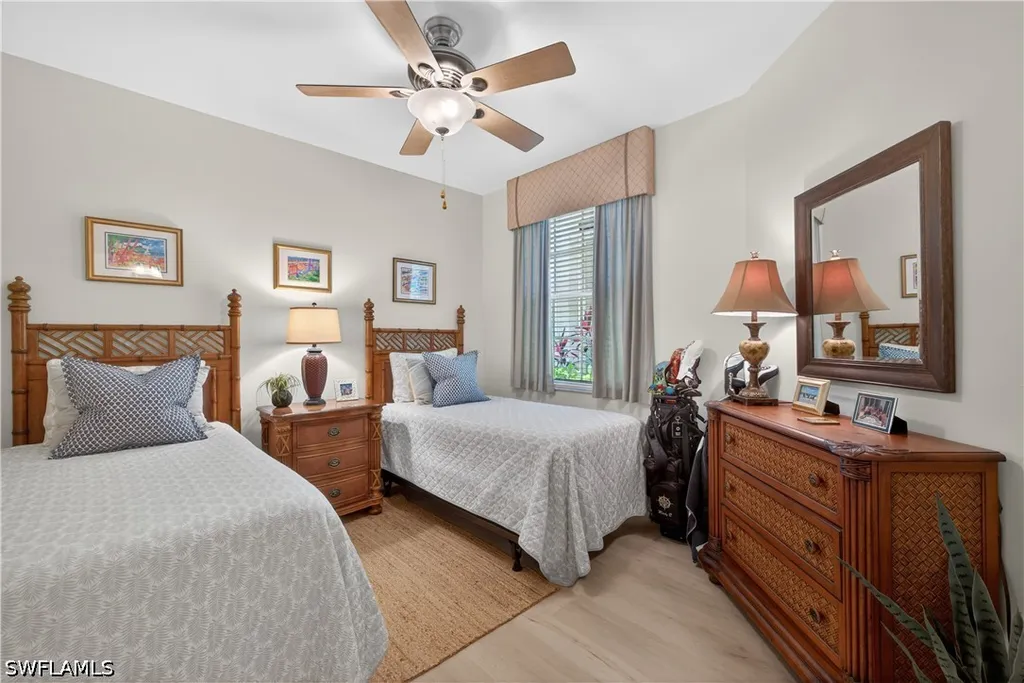 5035 Yacht Harbor Drive Naples FL 34112