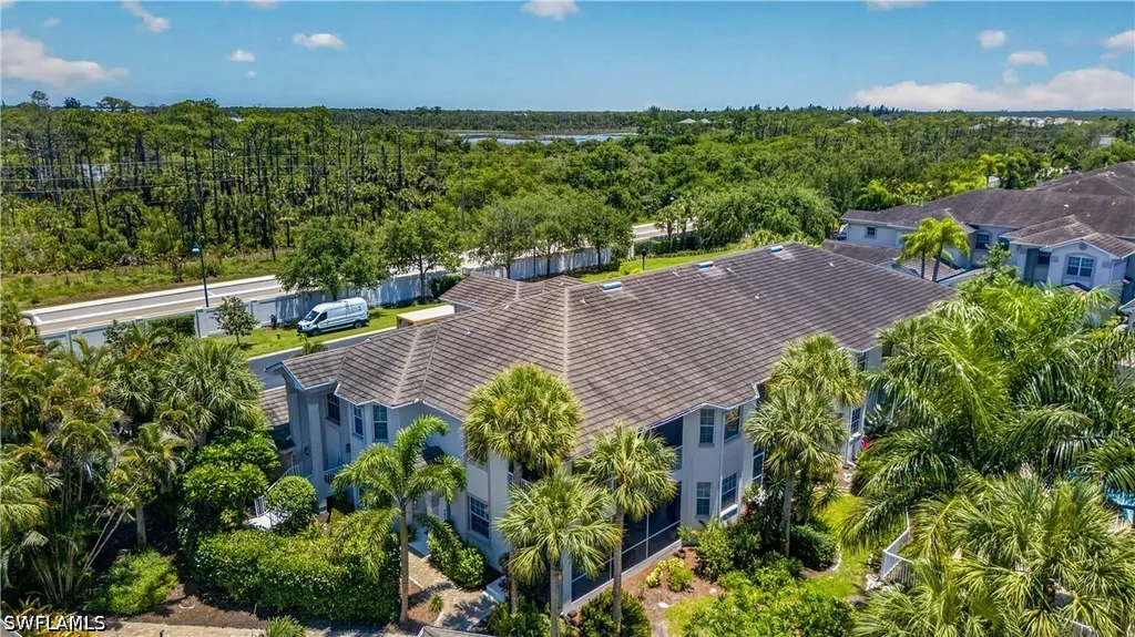 5035 Yacht Harbor Drive Naples FL 34112