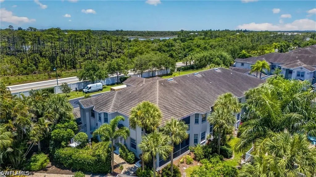 5035 Yacht Harbor Drive Naples FL 34112