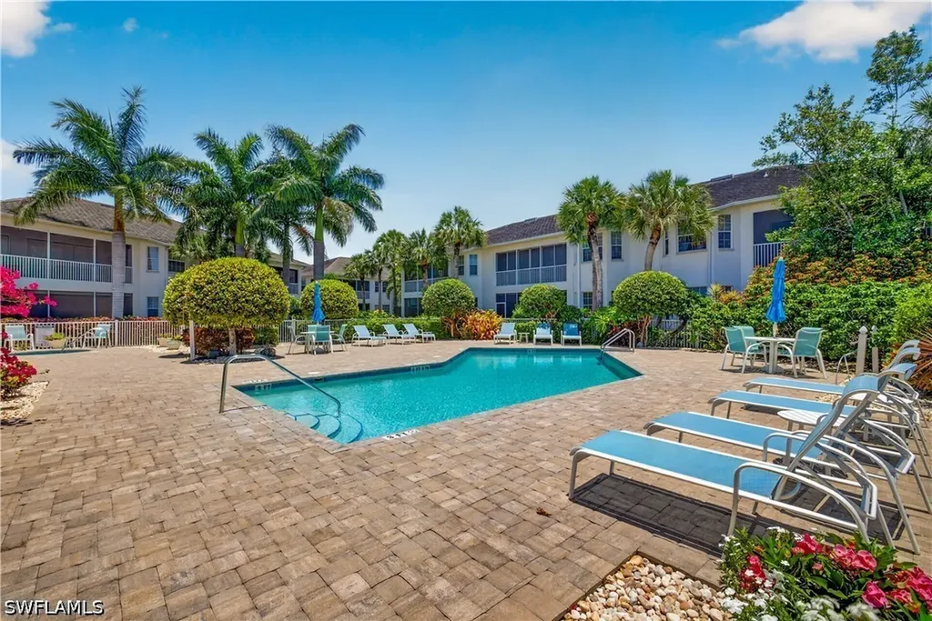 5035 Yacht Harbor Drive Naples FL 34112