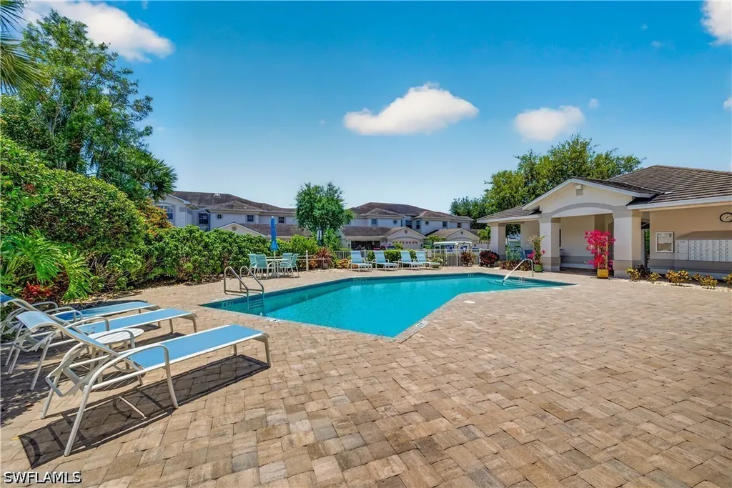 5035 Yacht Harbor Drive Naples FL 34112