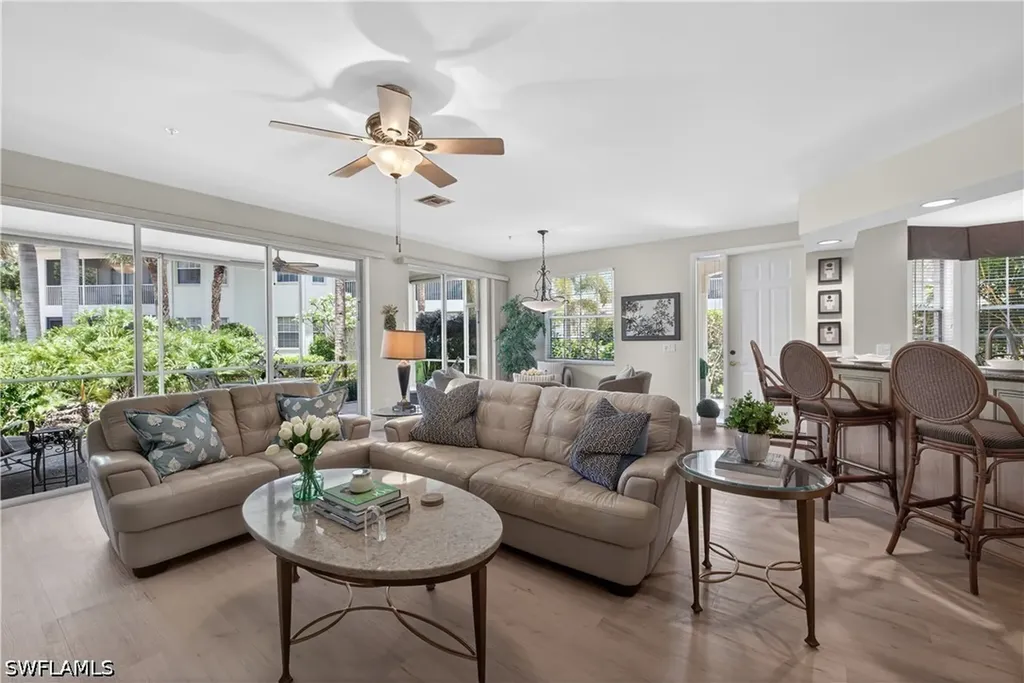 5035 Yacht Harbor Drive Naples FL 34112