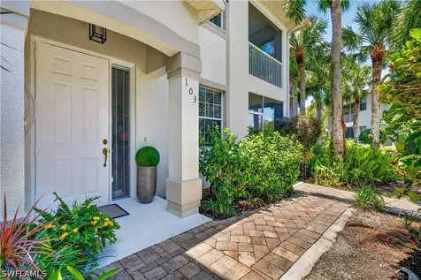 5035 Yacht Harbor Drive Naples FL 34112
