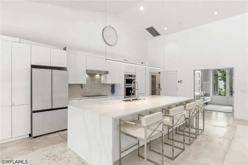 2205 Noble Court Naples FL 34110