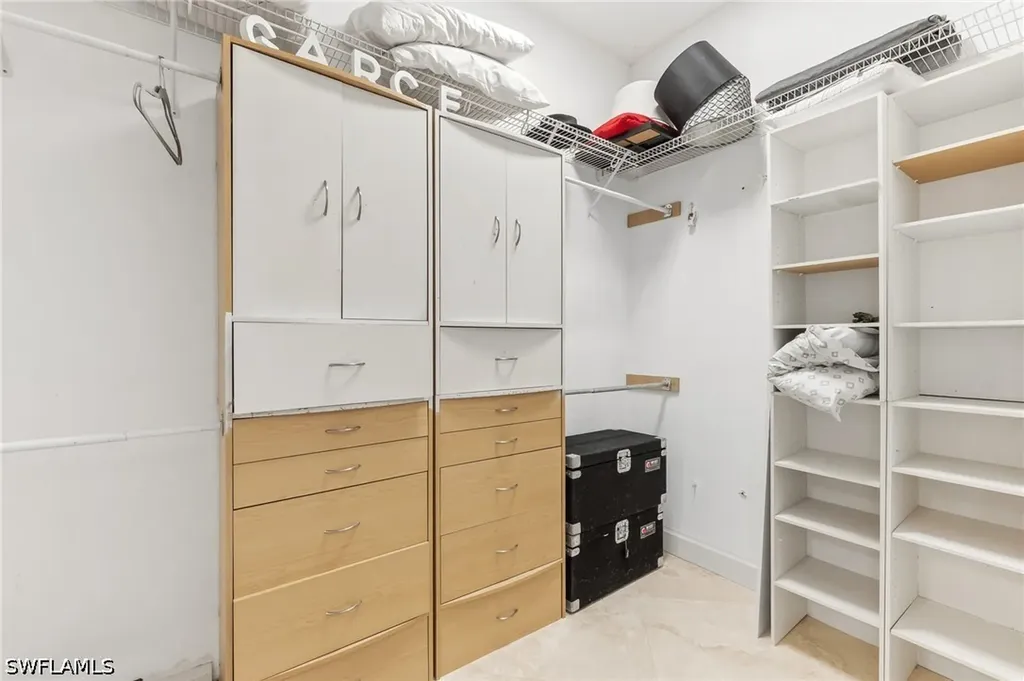 2205 Noble Court Naples FL 34110