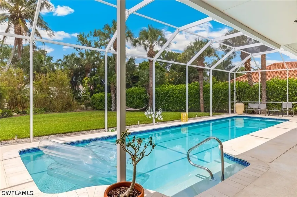 2205 Noble Court Naples FL 34110