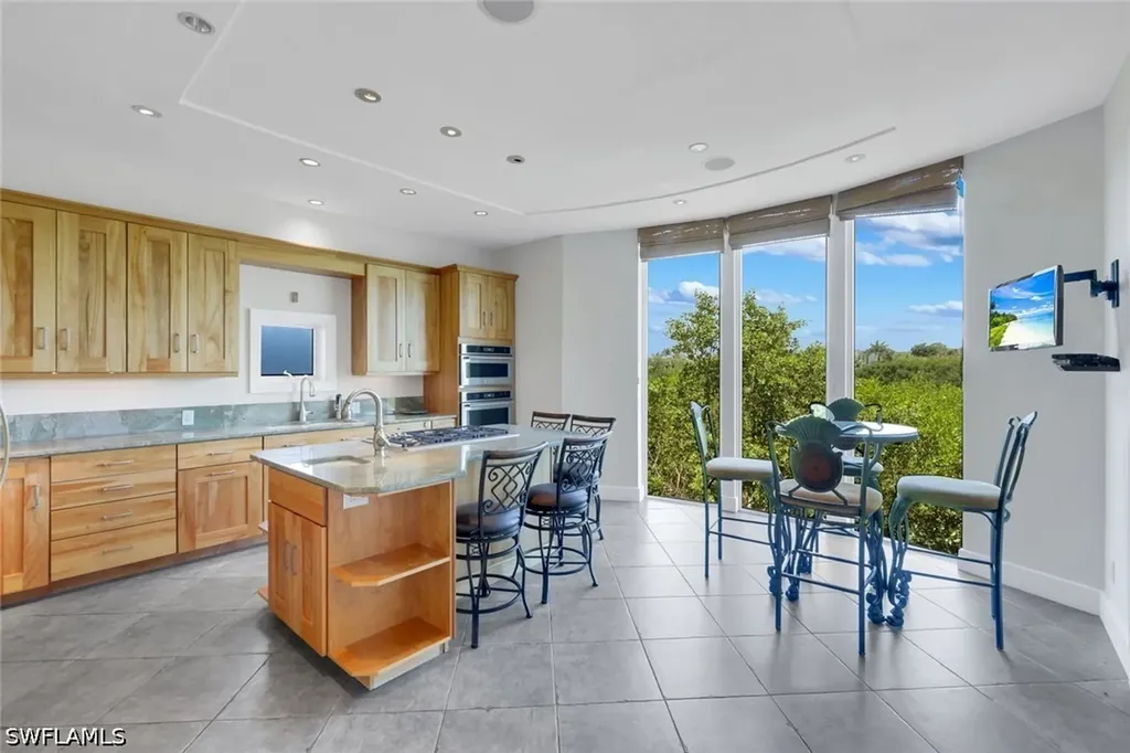 834 Hideaway Circle W Marco Island FL 34145