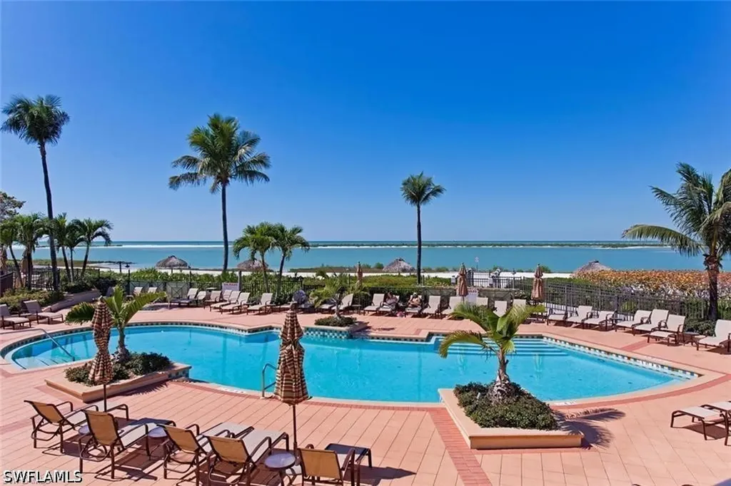834 Hideaway Circle W Marco Island FL 34145