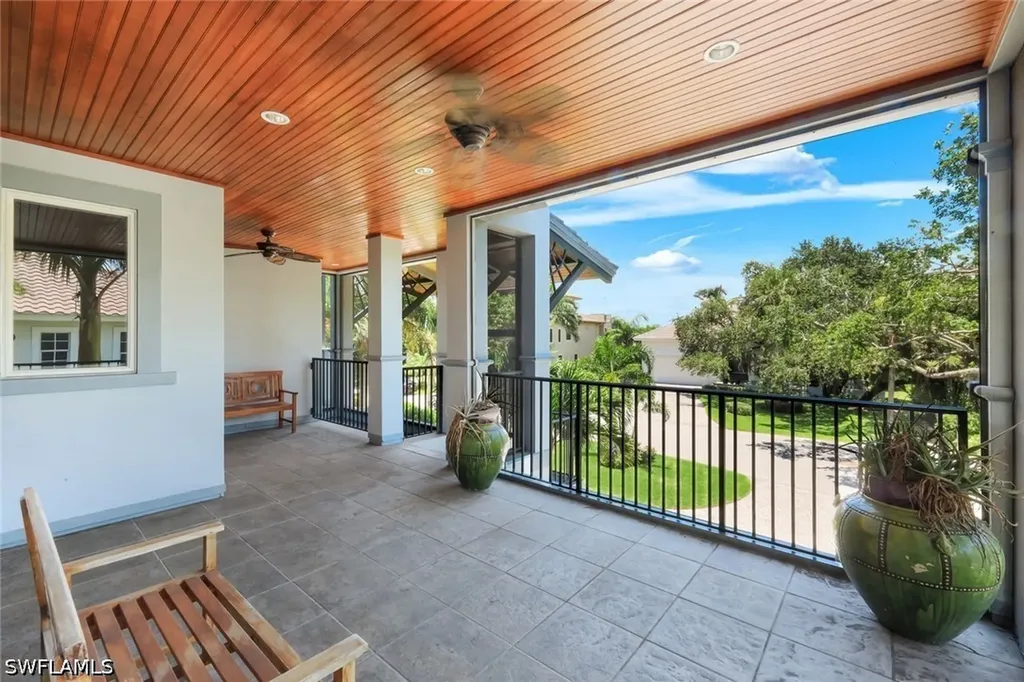 834 Hideaway Circle W Marco Island FL 34145