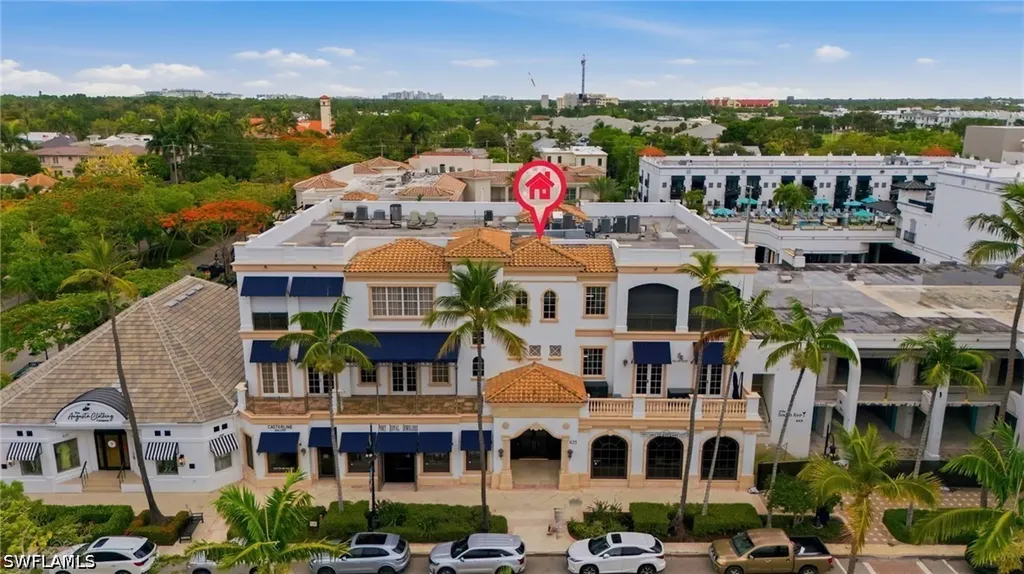625 5th Avenue S Naples FL 34102
