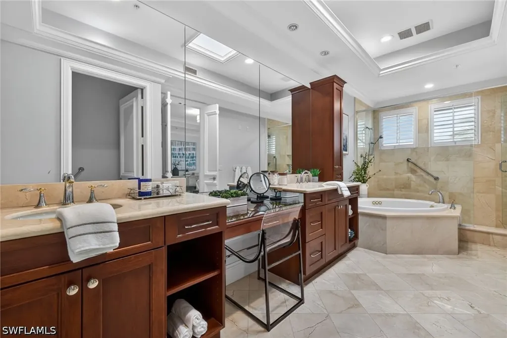 625 5th Avenue S Naples FL 34102