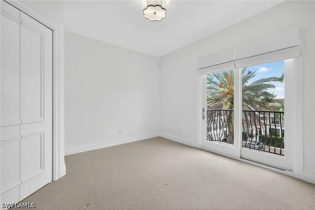 625 5th Avenue S Naples FL 34102