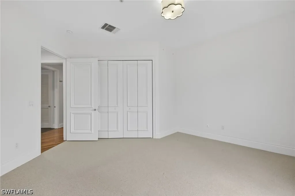 625 5th Avenue S Naples FL 34102