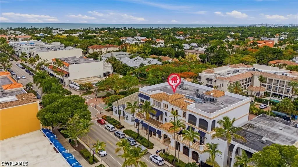 625 5th Avenue S Naples FL 34102