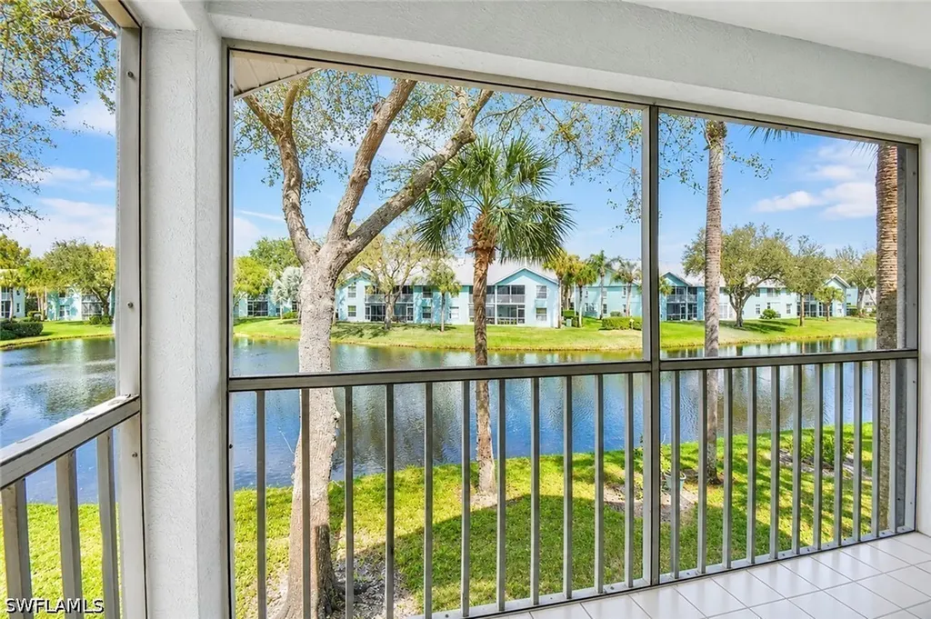 169 Grand Oaks Way Naples FL 34110