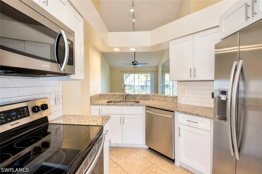 169 Grand Oaks Way Naples FL 34110