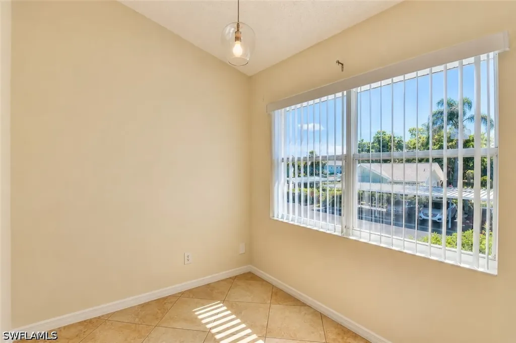 169 Grand Oaks Way Naples FL 34110