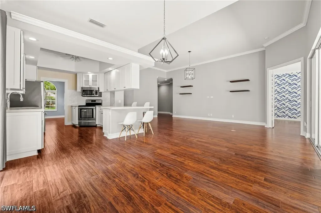 6044 Andros Way Naples FL 34119