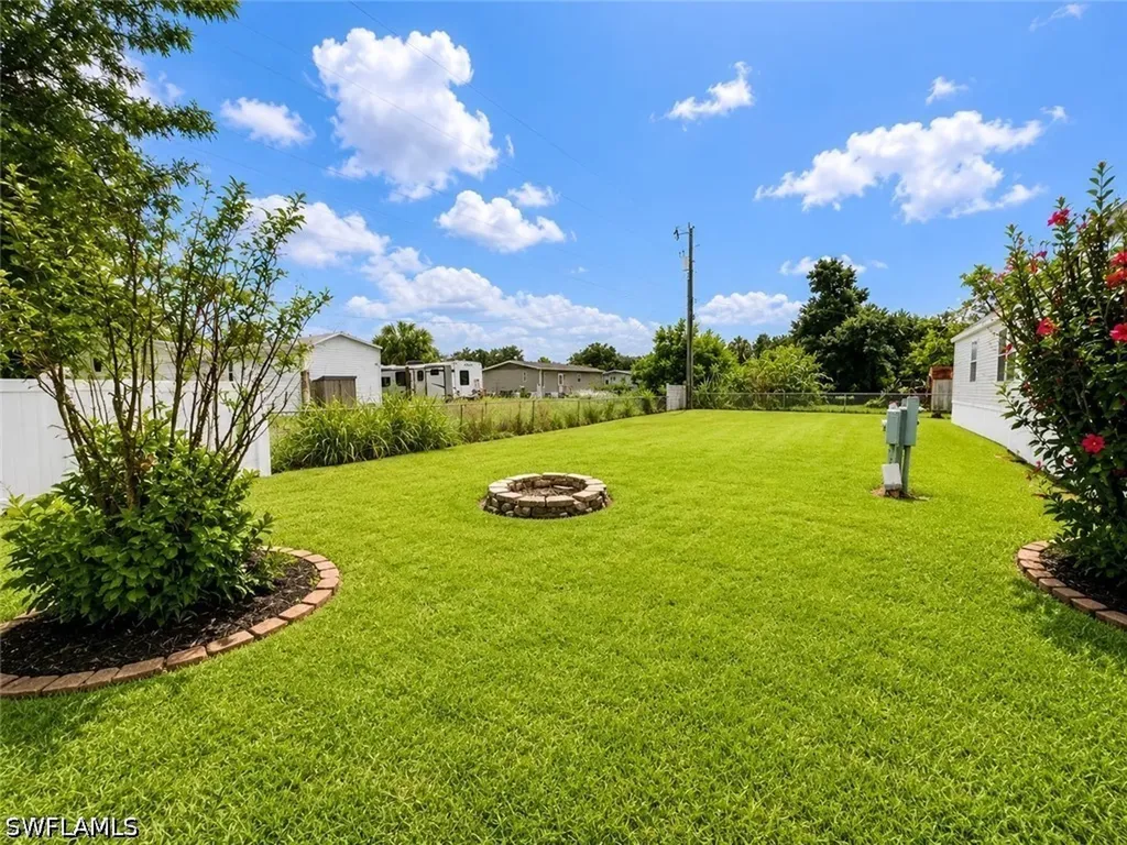8269 Penny Drive North Fort Myers FL 33917