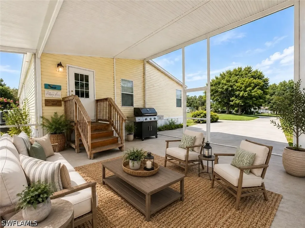 8269 Penny Drive North Fort Myers FL 33917