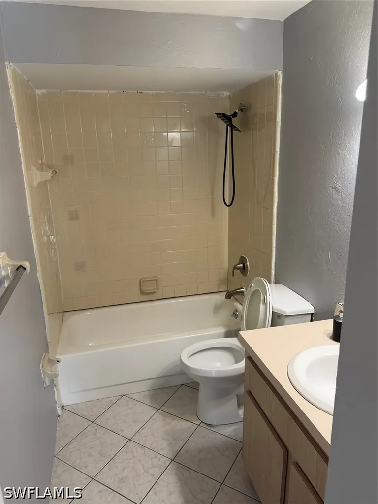 18500 Winter Haven Road Fort Myers FL 33967