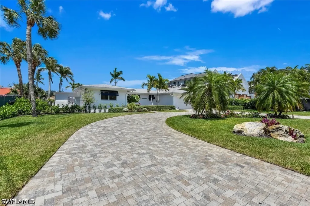367 Mooring Line Drive Naples FL 34102