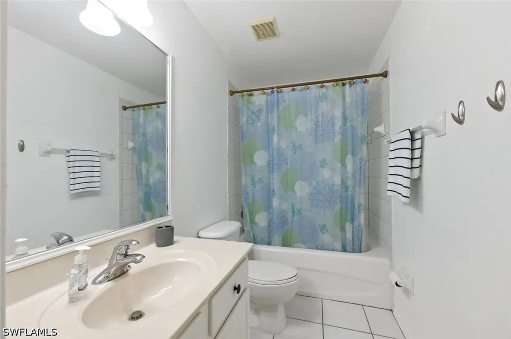 7780 Woodbrook Circle Naples FL 34104