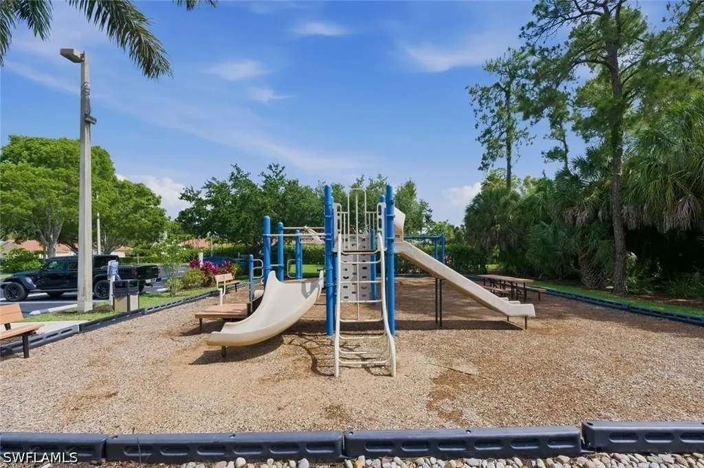 7780 Woodbrook Circle Naples FL 34104
