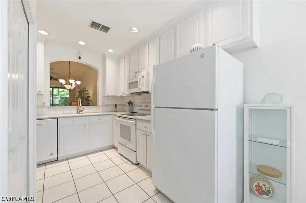 7780 Woodbrook Circle Naples FL 34104