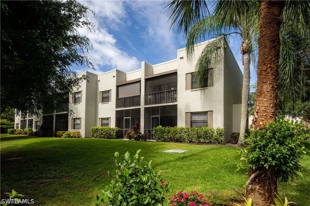 3323 Olympic Drive Naples FL 34105