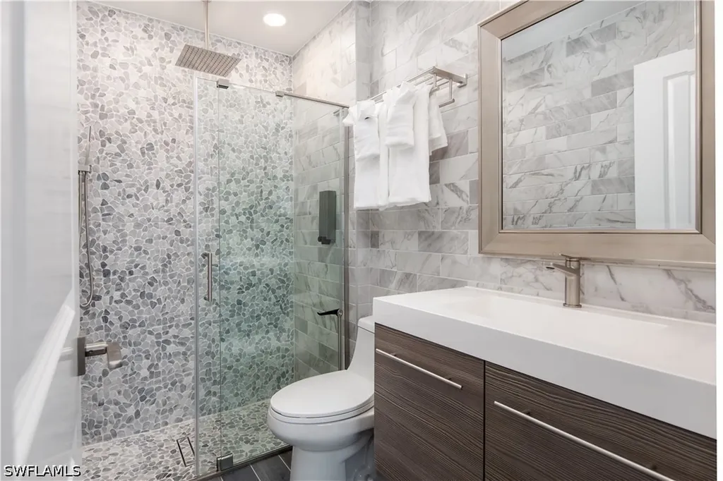 3323 Olympic Drive Naples FL 34105