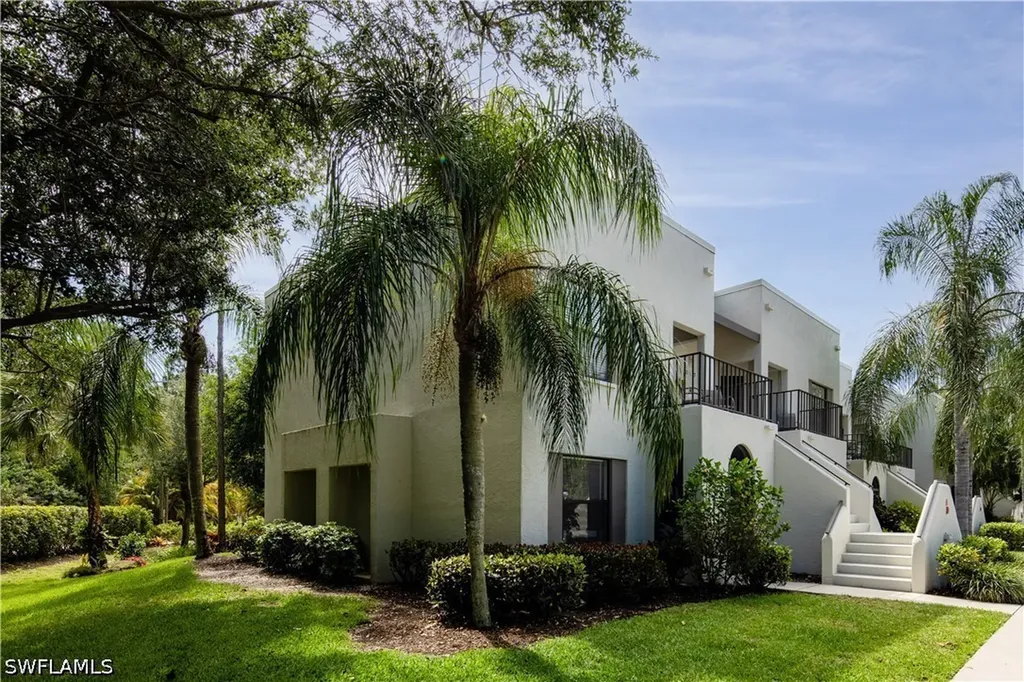 3323 Olympic Drive Naples FL 34105