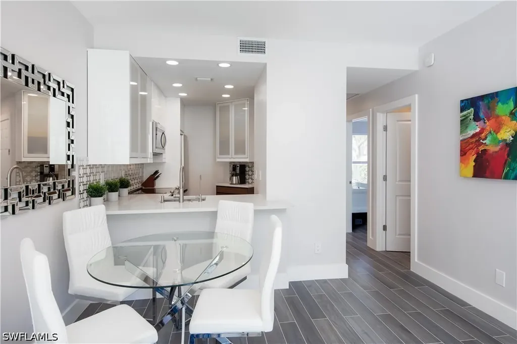 3323 Olympic Drive Naples FL 34105