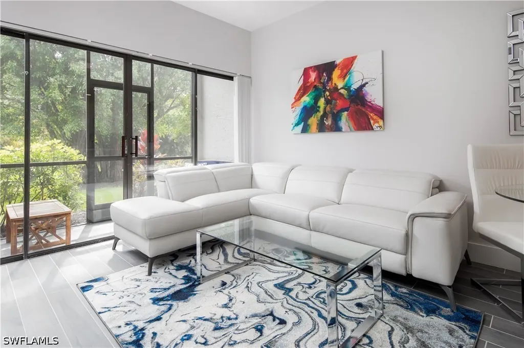 3323 Olympic Drive Naples FL 34105