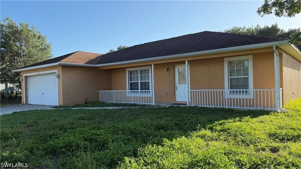 663 Dubarry Avenue S Lehigh Acres FL 33974