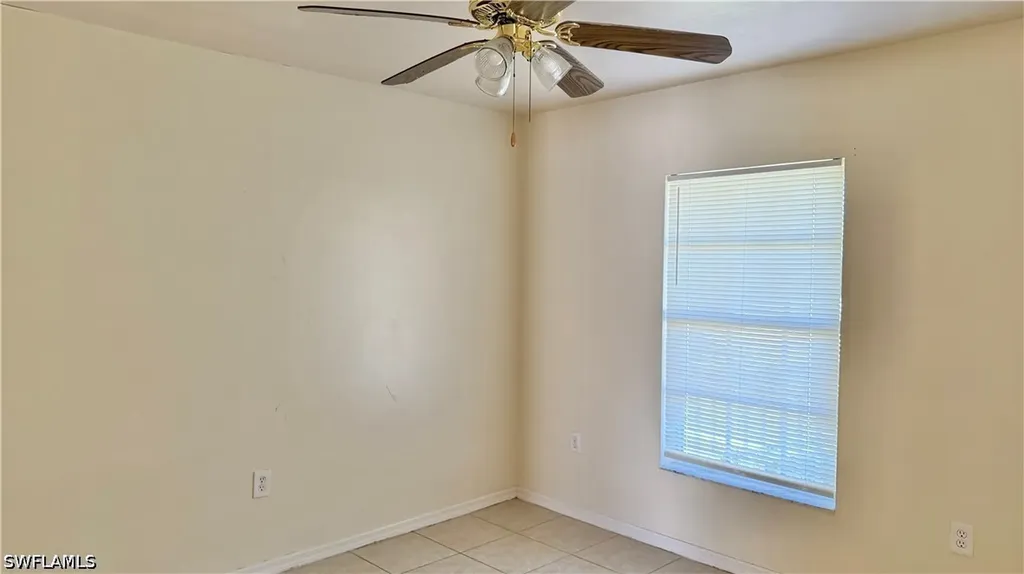 663 Dubarry Avenue S Lehigh Acres FL 33974