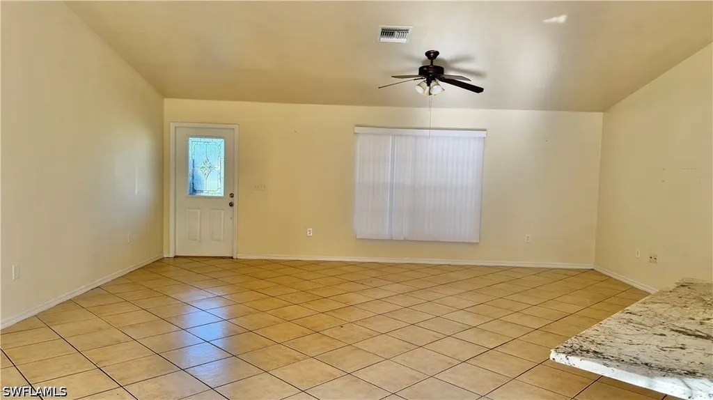 663 Dubarry Avenue S Lehigh Acres FL 33974