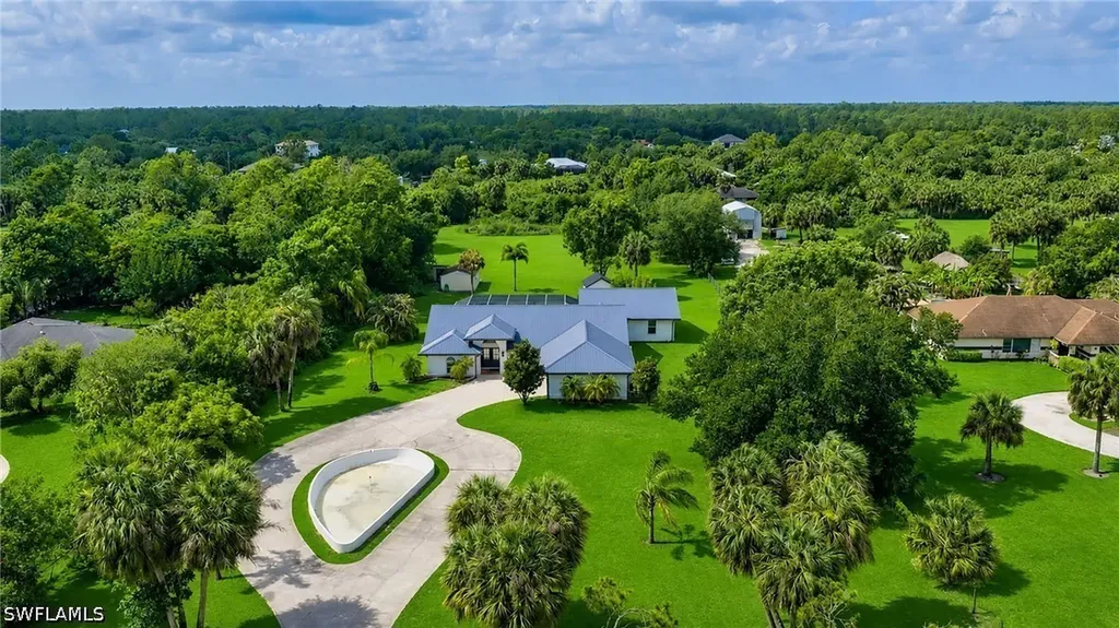Naples FL, 260 20TH Avenue NE