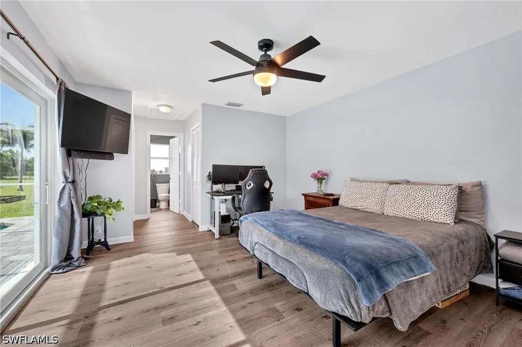 260 20th Avenue NE Naples FL 34120