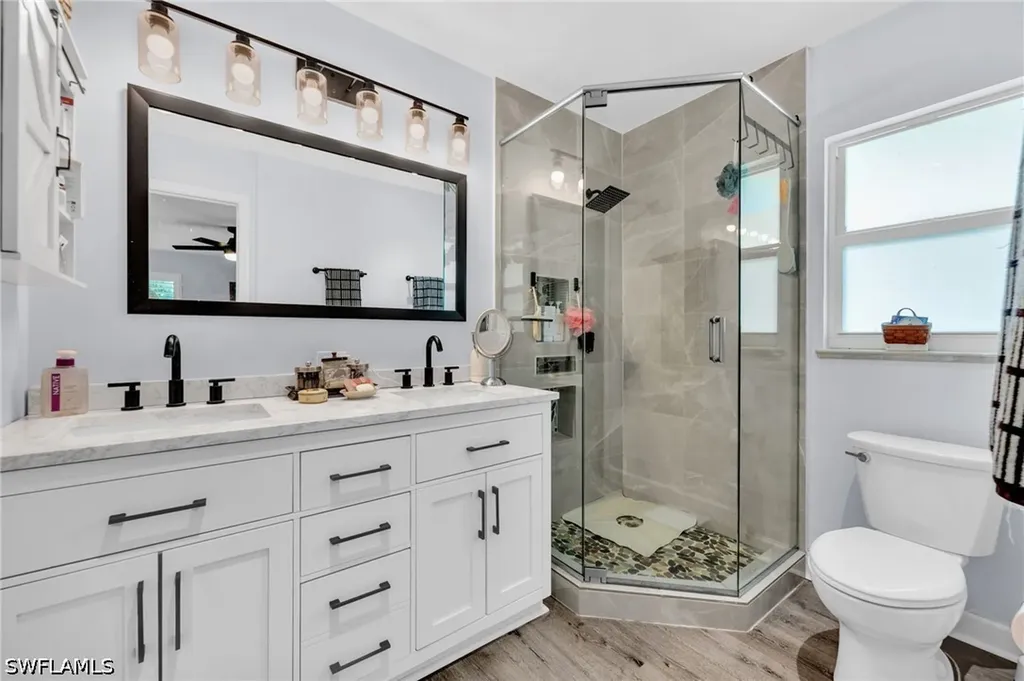 260 20th Avenue NE Naples FL 34120