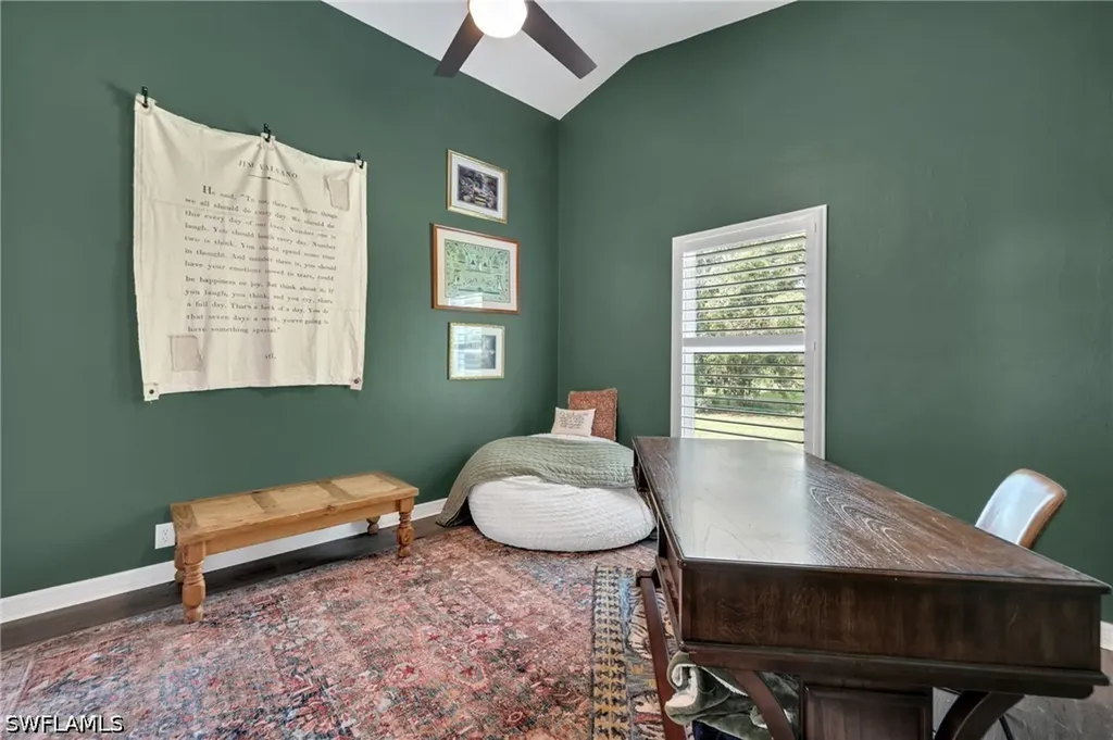 260 20th Avenue NE Naples FL 34120